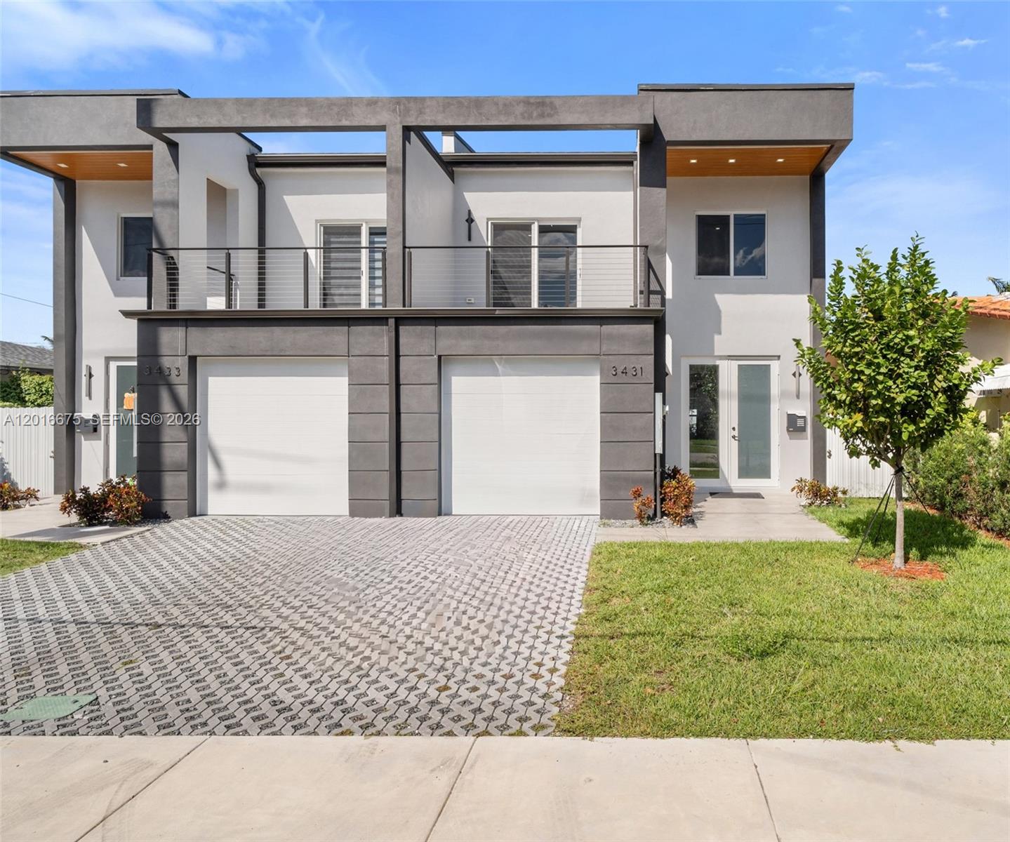 See details / 3704 sq. ft. $ 2026-05-11 0 Photo