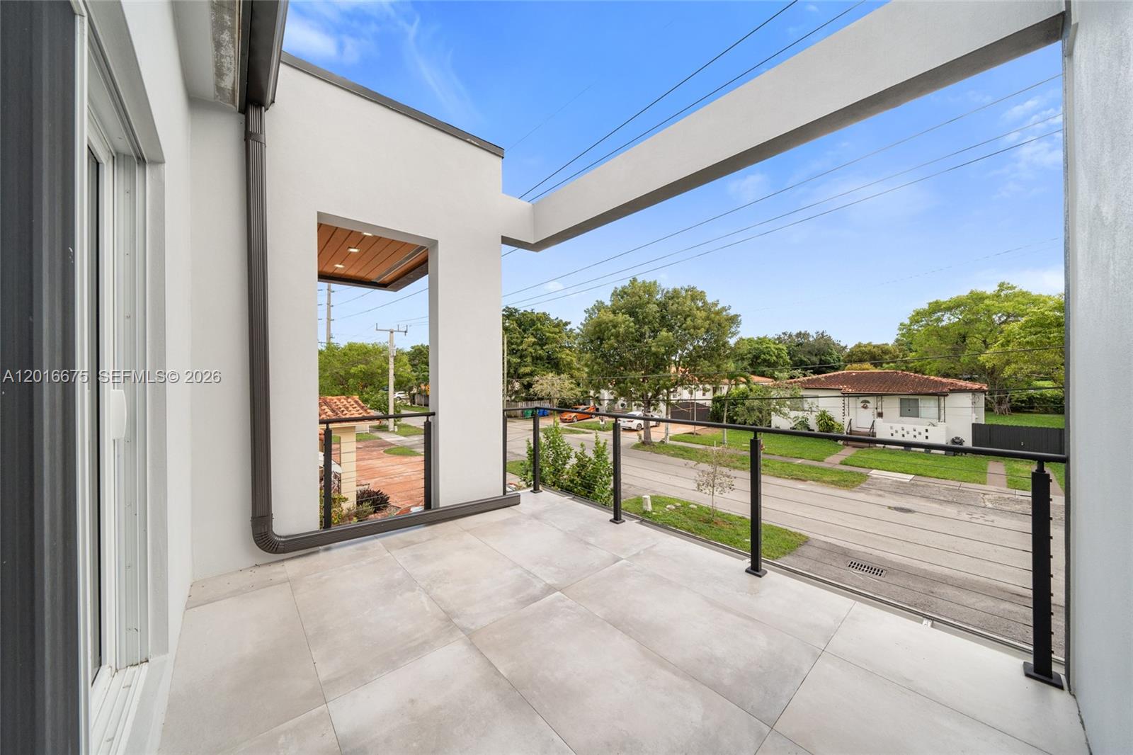See details / 3704 sq. ft. $ 2026-05-11 0 Photo