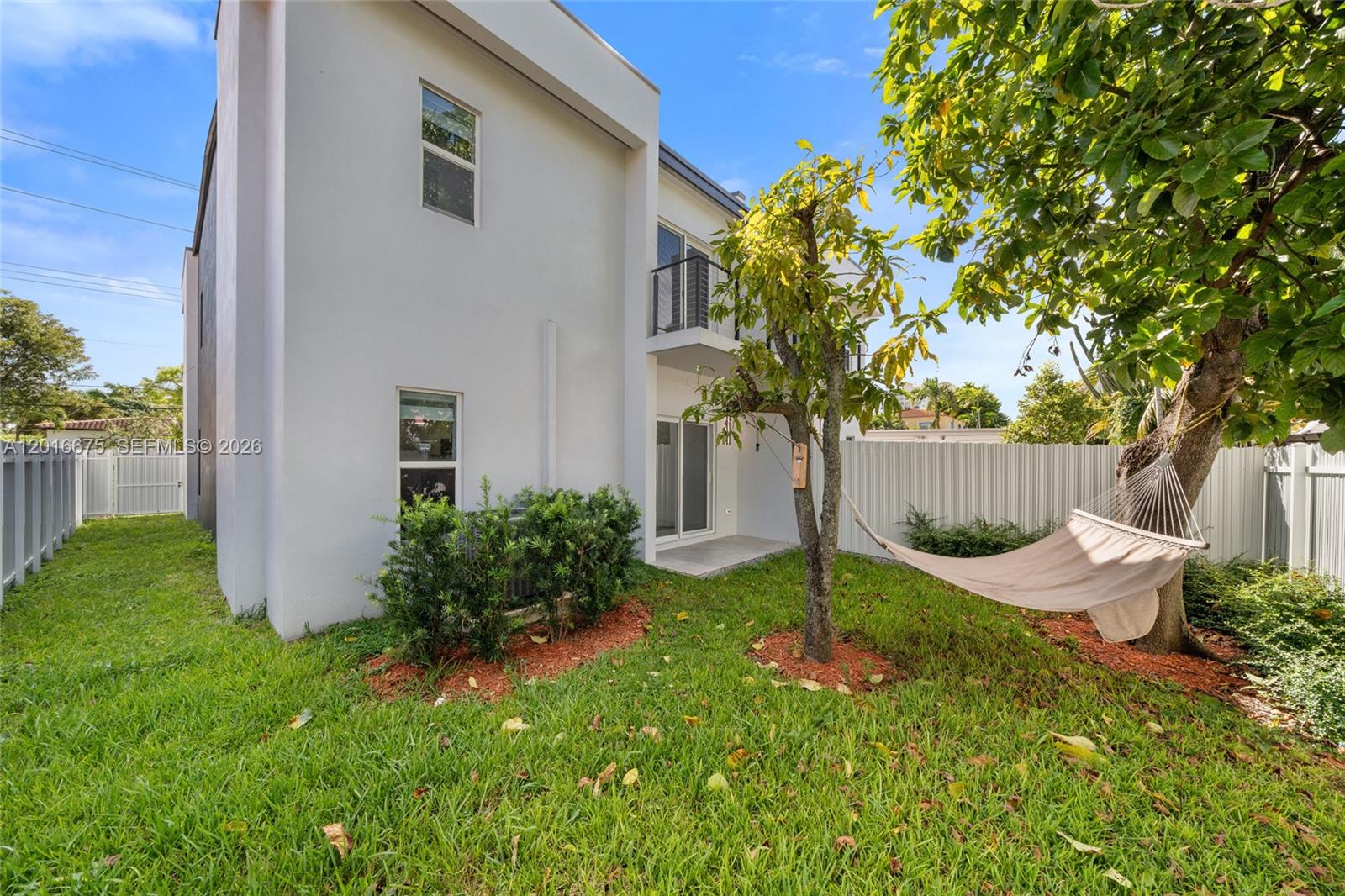 See details / 3704 sq. ft. $ 2026-05-11 0 Photo
