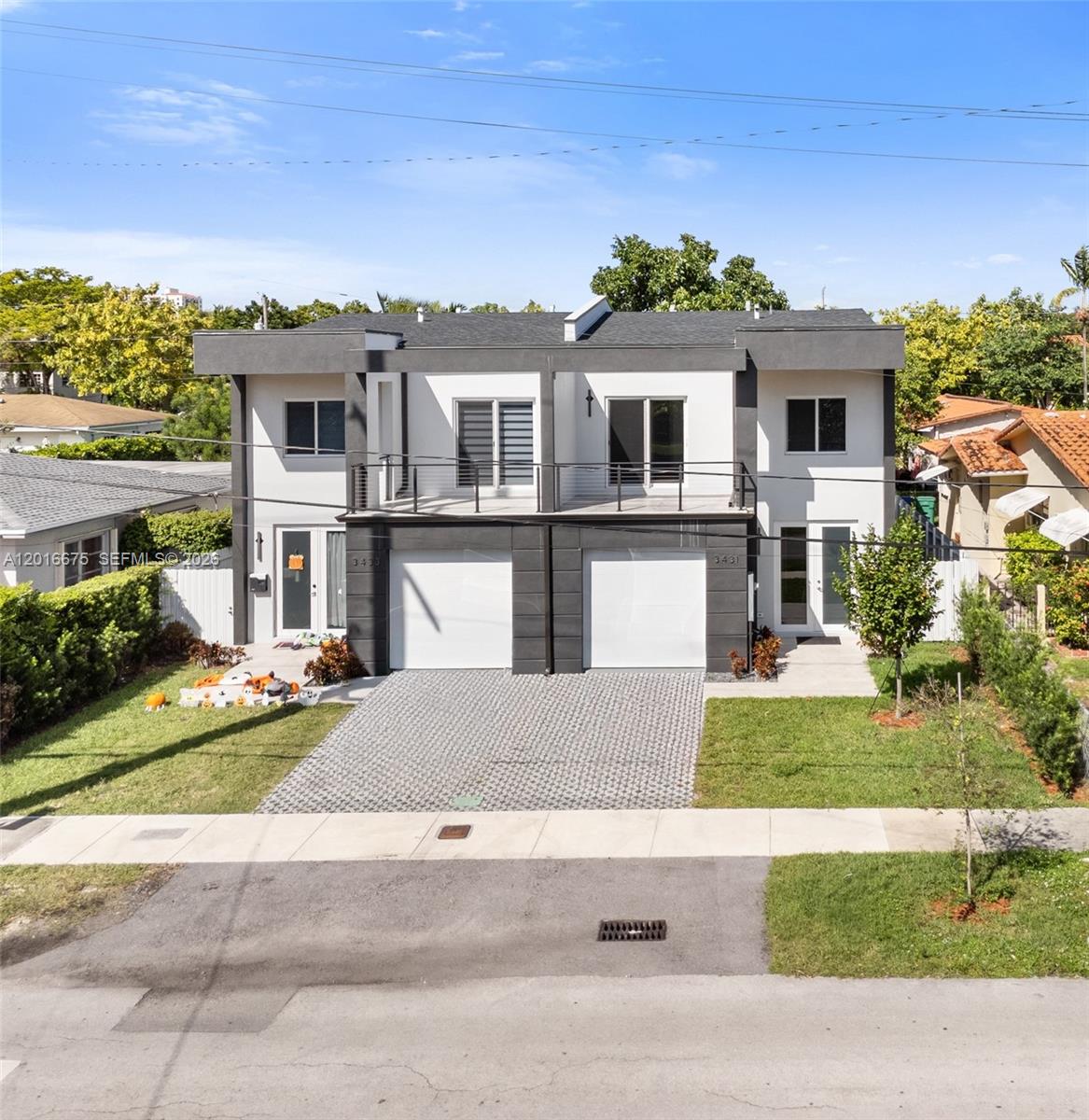 See details / 3704 sq. ft. $ 2026-05-11 0 Photo
