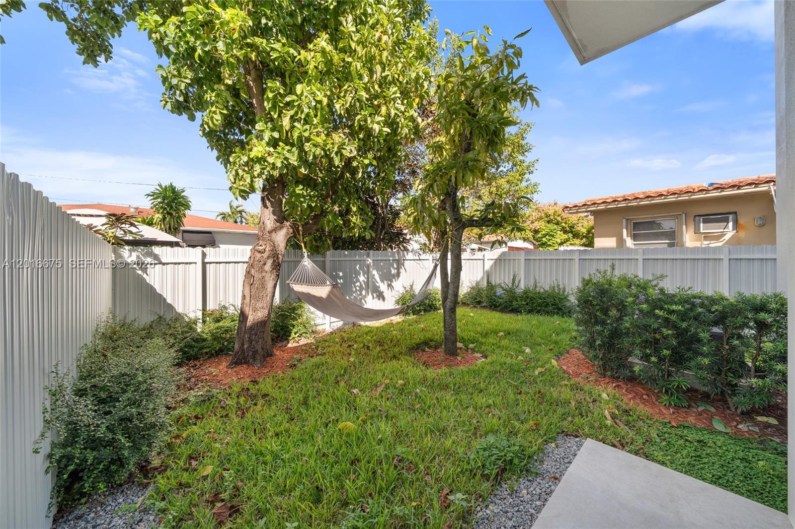 See details / 3704 sq. ft. $ 2026-05-11 0 Photo