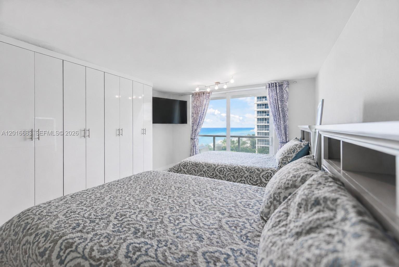 Photo of 19201 Collins Ave  #609, Sunny Isles Beach, Florida, 33160 - 