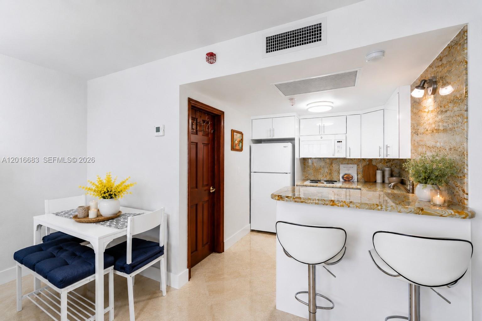 Photo of 19201 Collins Ave  #609, Sunny Isles Beach, Florida, 33160 - 