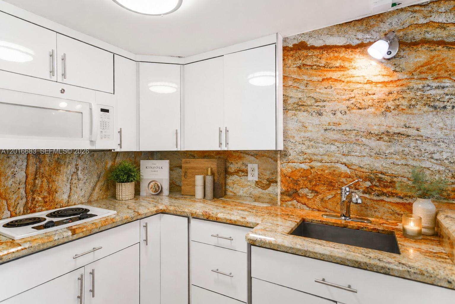 Photo of 19201 Collins Ave  #609, Sunny Isles Beach, Florida, 33160 - 