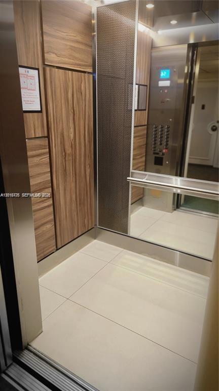2K 1 / 2 870 sq. ft. $ 2026-05-25 0 Photo