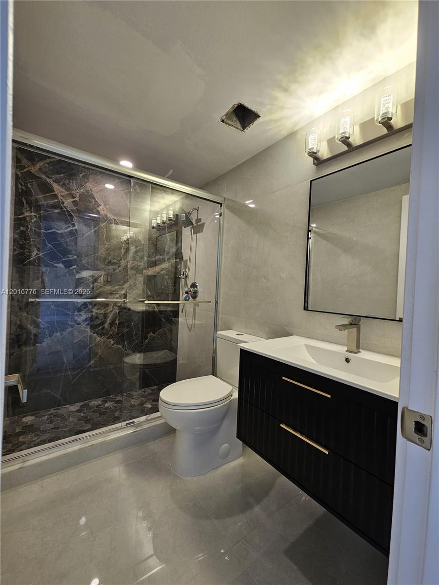2K 1 / 2 870 sq. ft. $ 2026-05-25 0 Photo