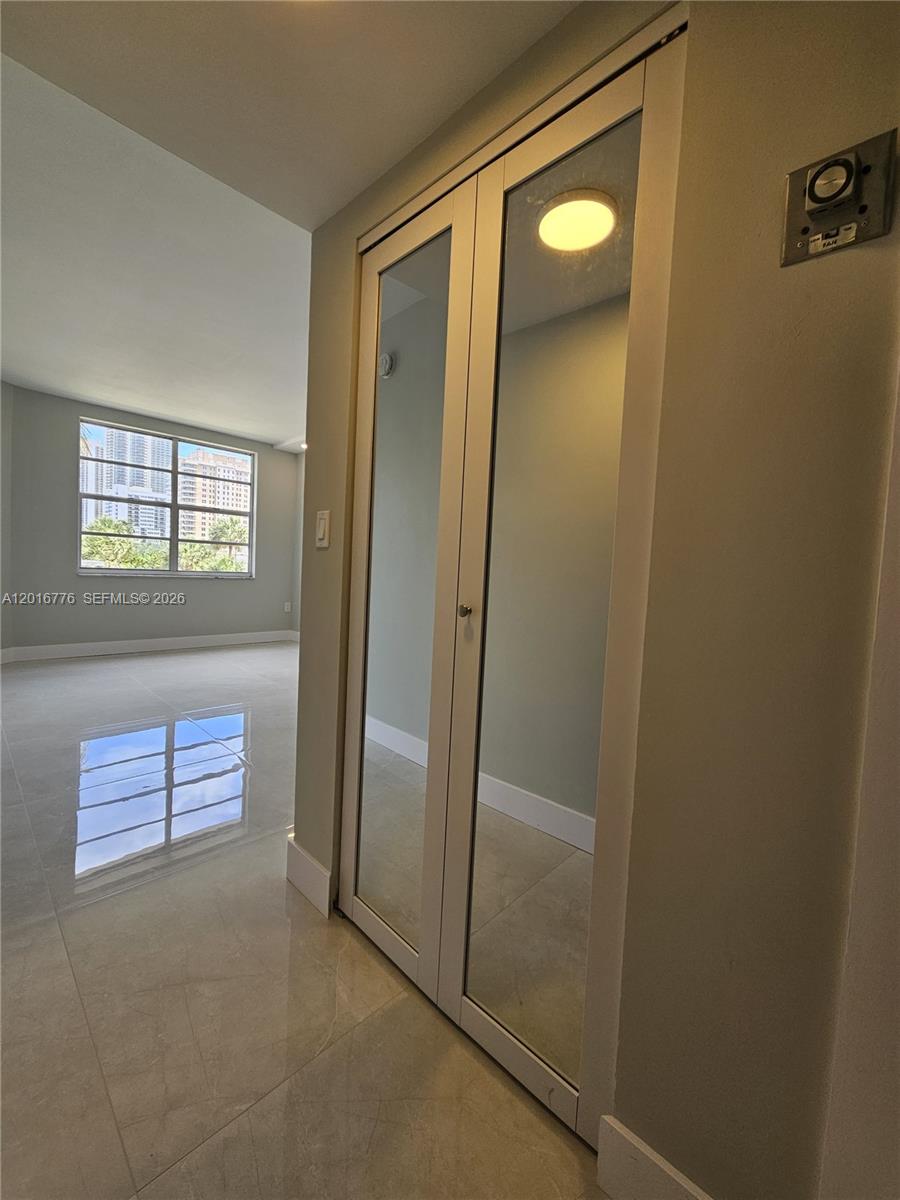2K 1 / 2 870 sq. ft. $ 2026-05-25 0 Photo