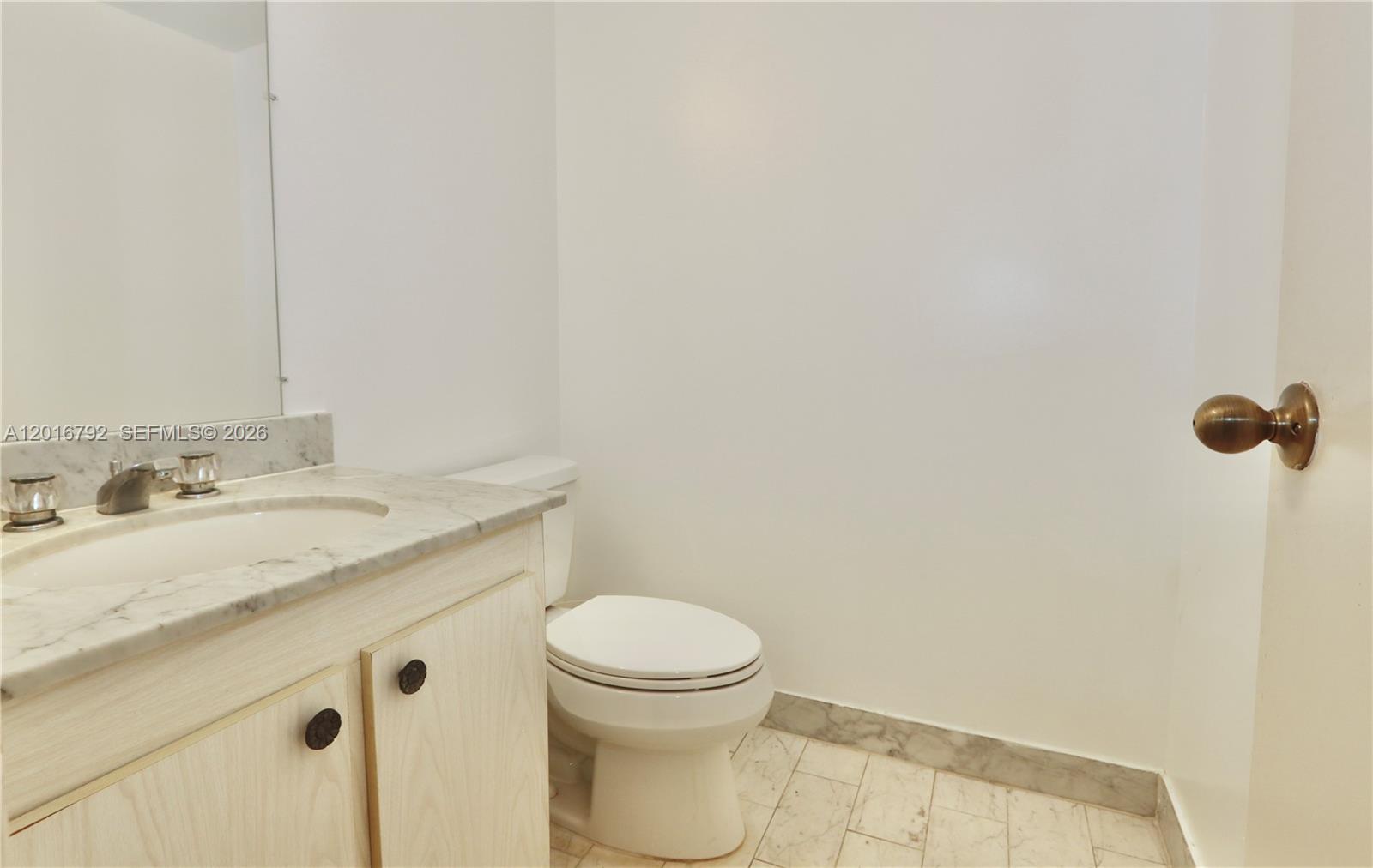 Photo of 2401 Ocean Dr #806, Hollywood, Florida, 33019 -