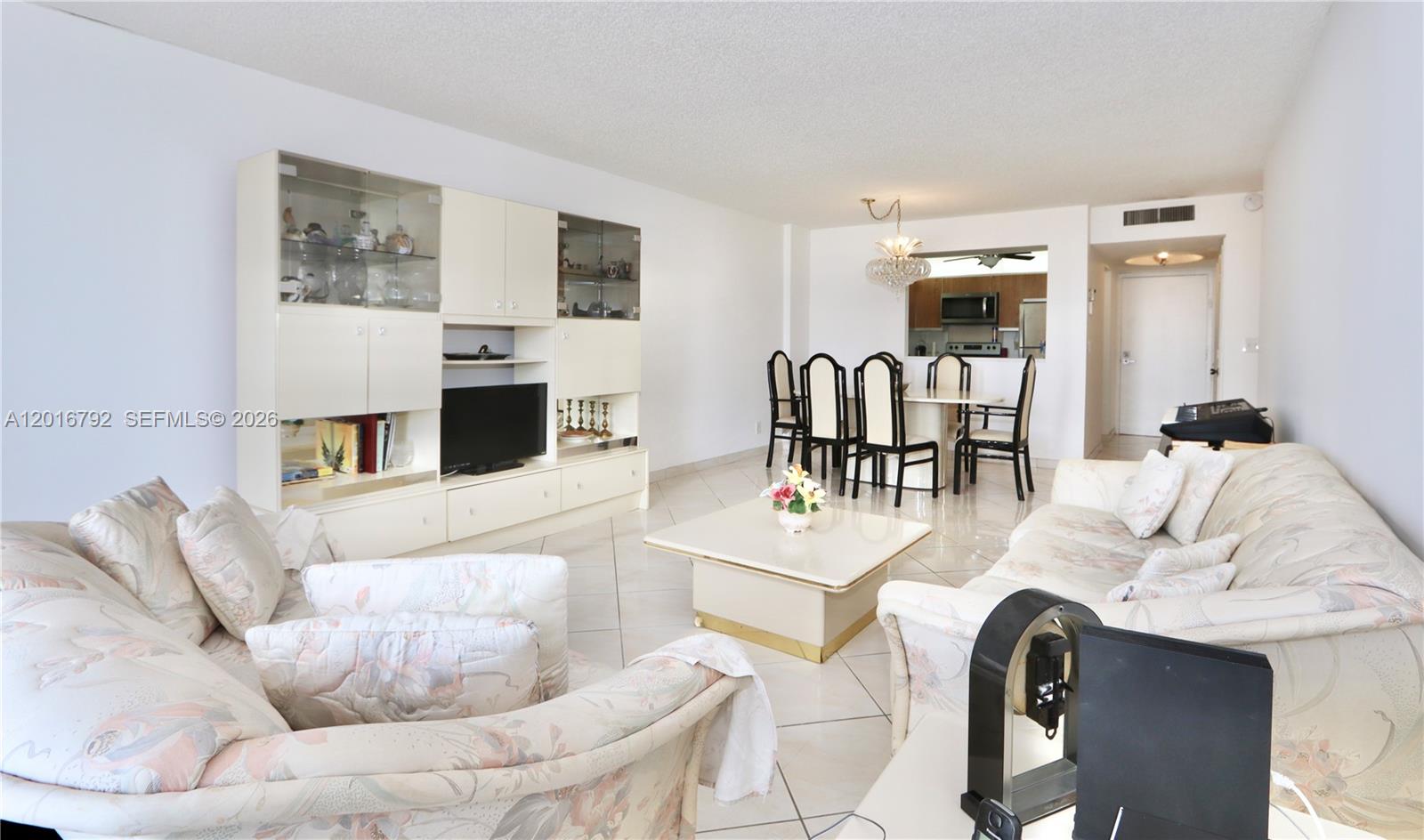 Photo of 2401 Ocean Dr #806, Hollywood, Florida, 33019 -