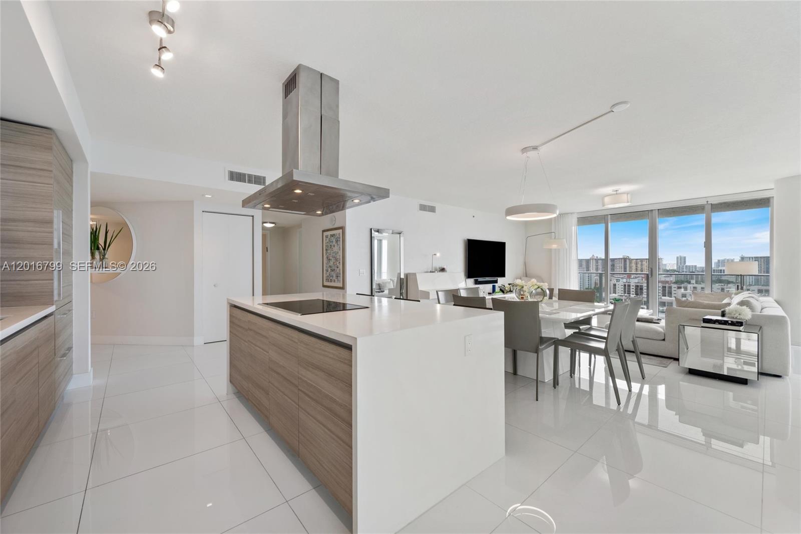 4-1501 3 / 4 1892 sq. ft. $ 2026-05-11 0 Photo