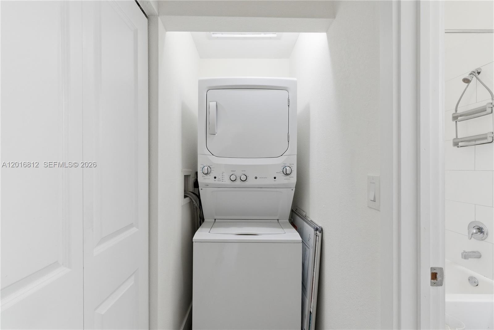   /  1902 sq. ft. $ 2026-05-11 0 Photo