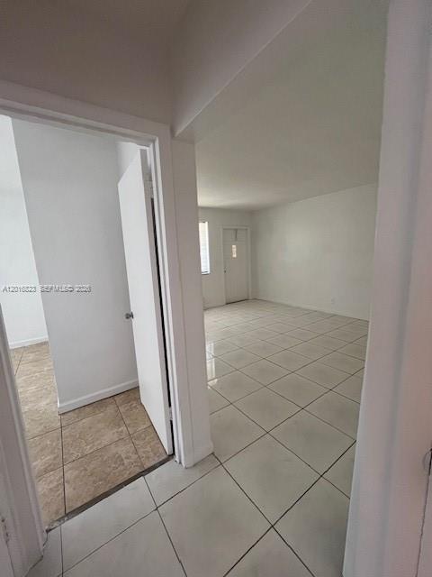 See details / 2002 sq. ft. $ 2026-05-11 0 Photo