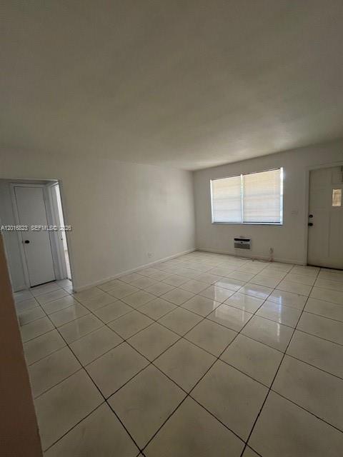 See details / 2002 sq. ft. $ 2026-05-11 0 Photo