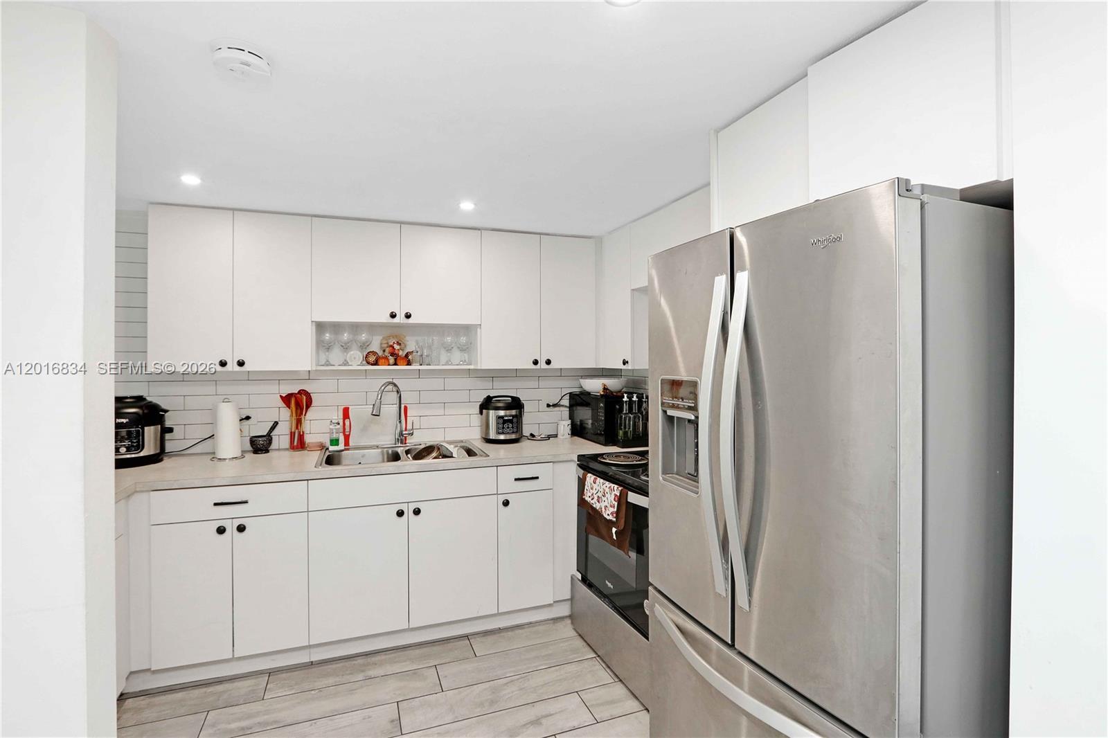 See details / sq. ft. $ 2026-05-11 0 Photo