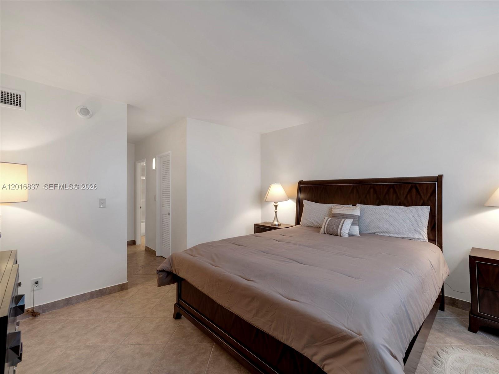 Photo of 19380 Collins Ave  #1020, Sunny Isles Beach, Florida, 33160 - 