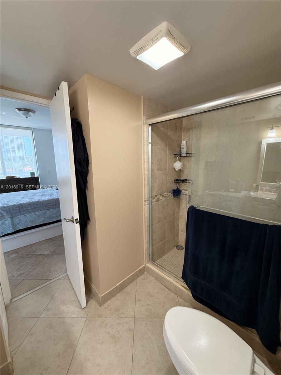 Photo of 3701 Country Club Dr  #502, Aventura, Florida, 33180 - 