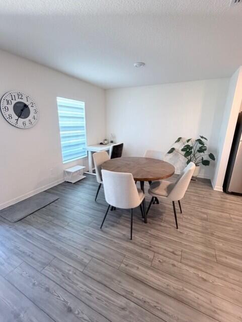 Ver detalles 1522 3 / 2 1696 sq. ft. $ 2026-06-19 0 foto