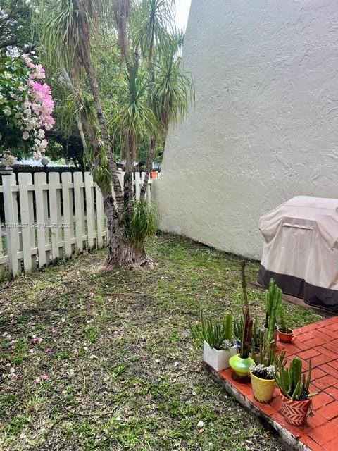 1A 1 / 1 776 sq. ft. $ 2026-05-11 0 foto