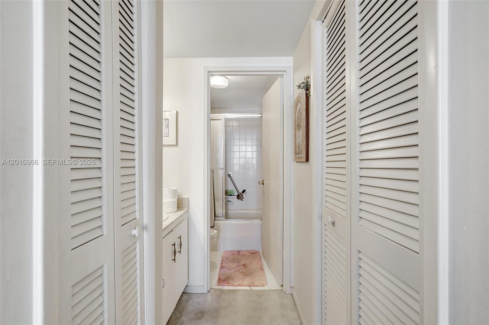 622 1 / 2 828 sq. ft. $ 2026-05-11 0 foto