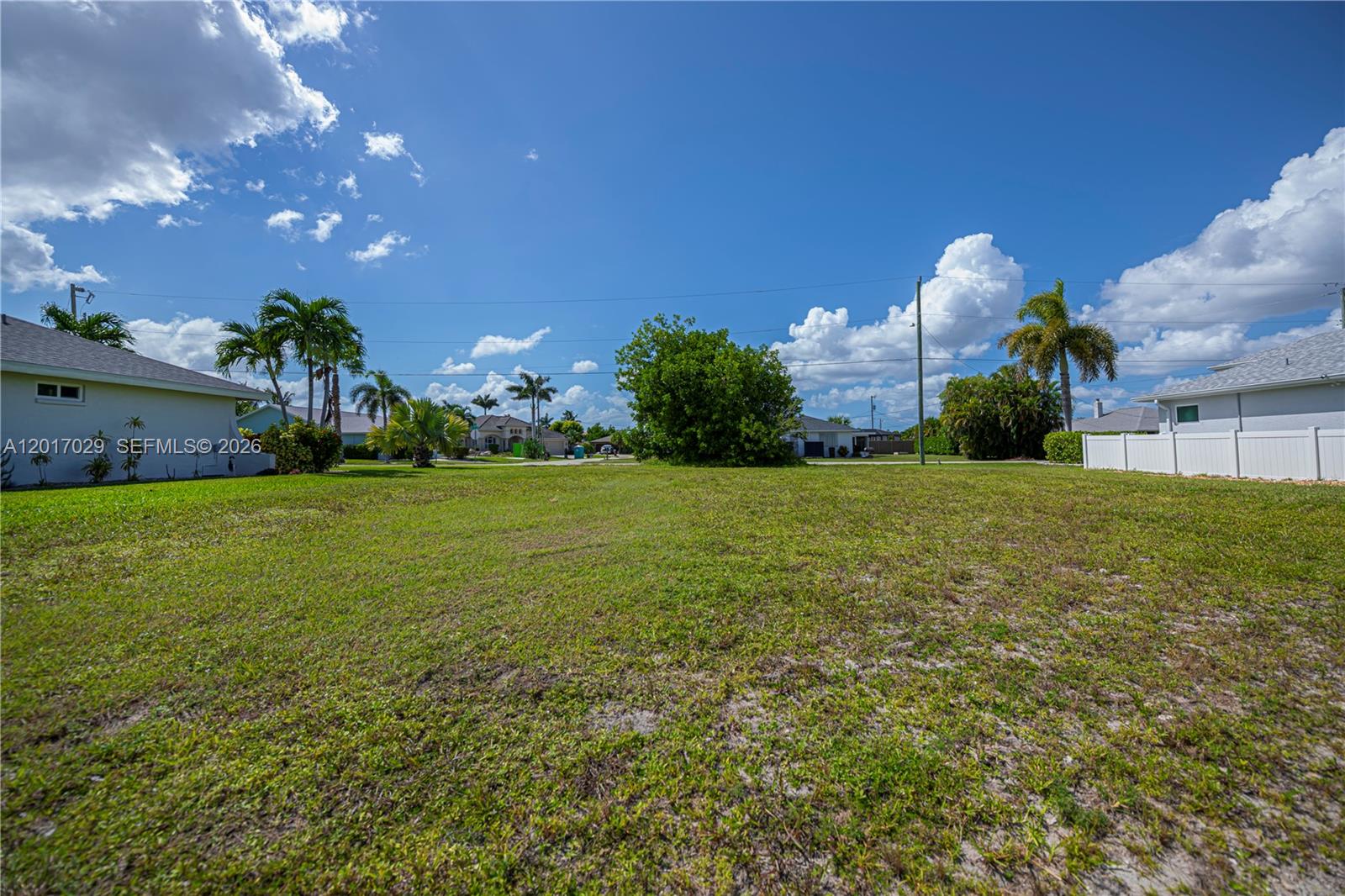   /   sq. ft. $ 2026-05-11 0 foto