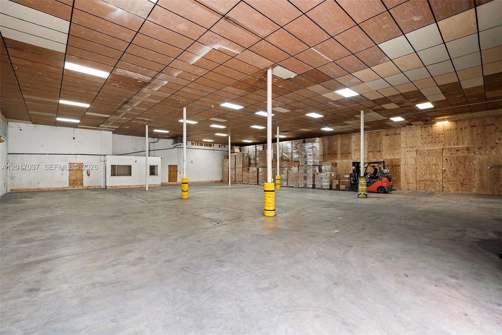 See details / sq. ft. $ 2026-05-11 0 Photo