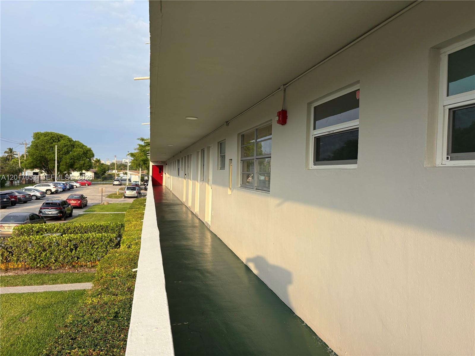 See details 203-1 2 / 2 1315 sq. ft. $ 2026-05-11 0 Photo
