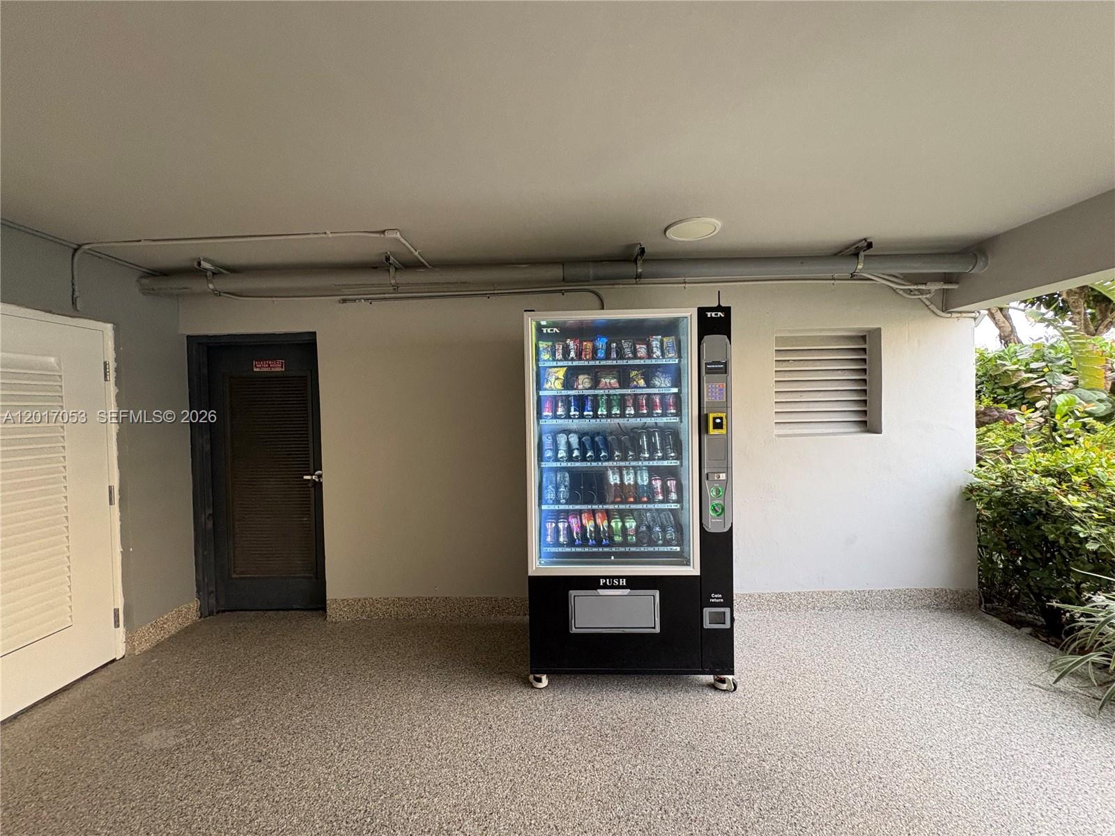 See details 203-1 2 / 2 1315 sq. ft. $ 2026-05-11 0 Photo