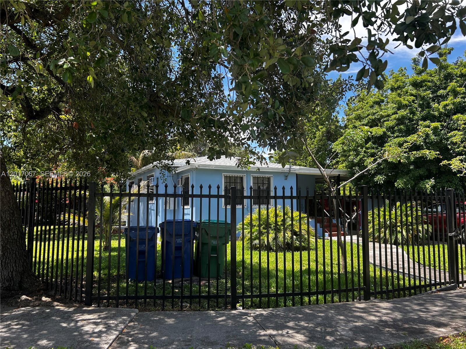 See details / 1140 sq. ft. $ 2026-05-11 0 Photo