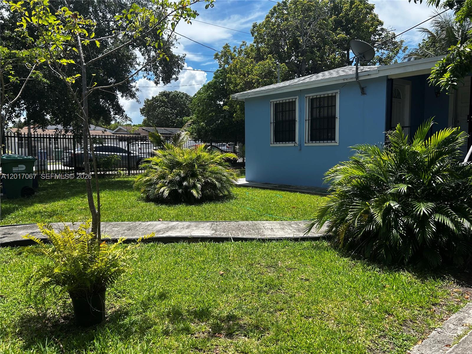 See details / 1140 sq. ft. $ 2026-05-11 0 Photo