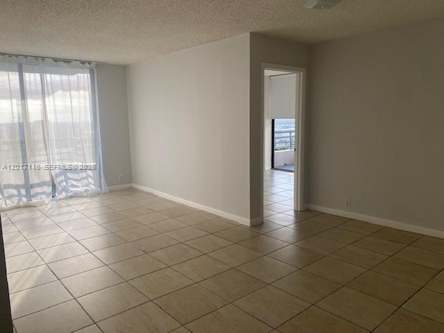 Photo of 3300 191st St  #1906, Aventura, Florida, 33180 - 