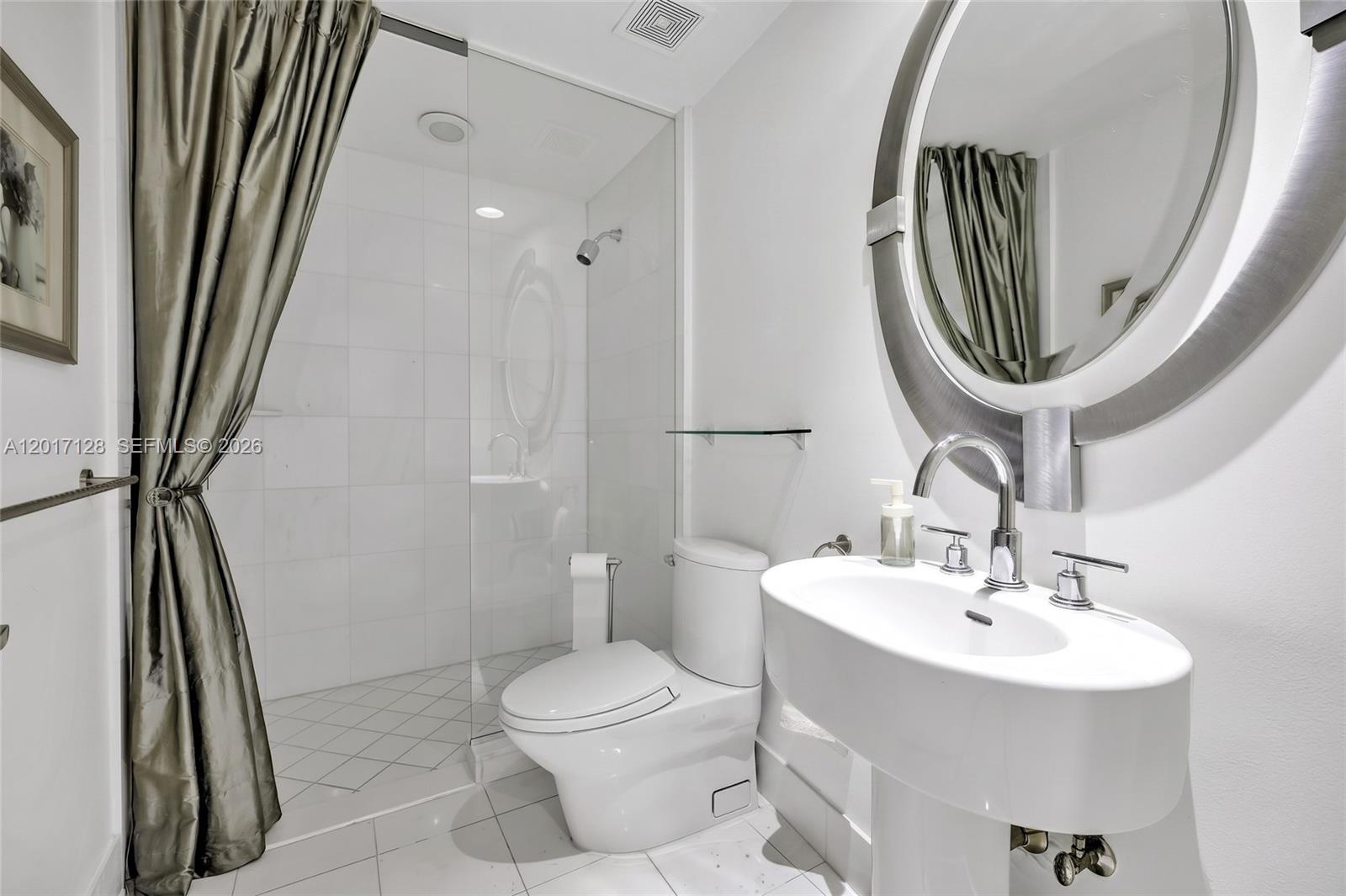 Photo of 2950 188th St  #403, Aventura, Florida, 33180 - 