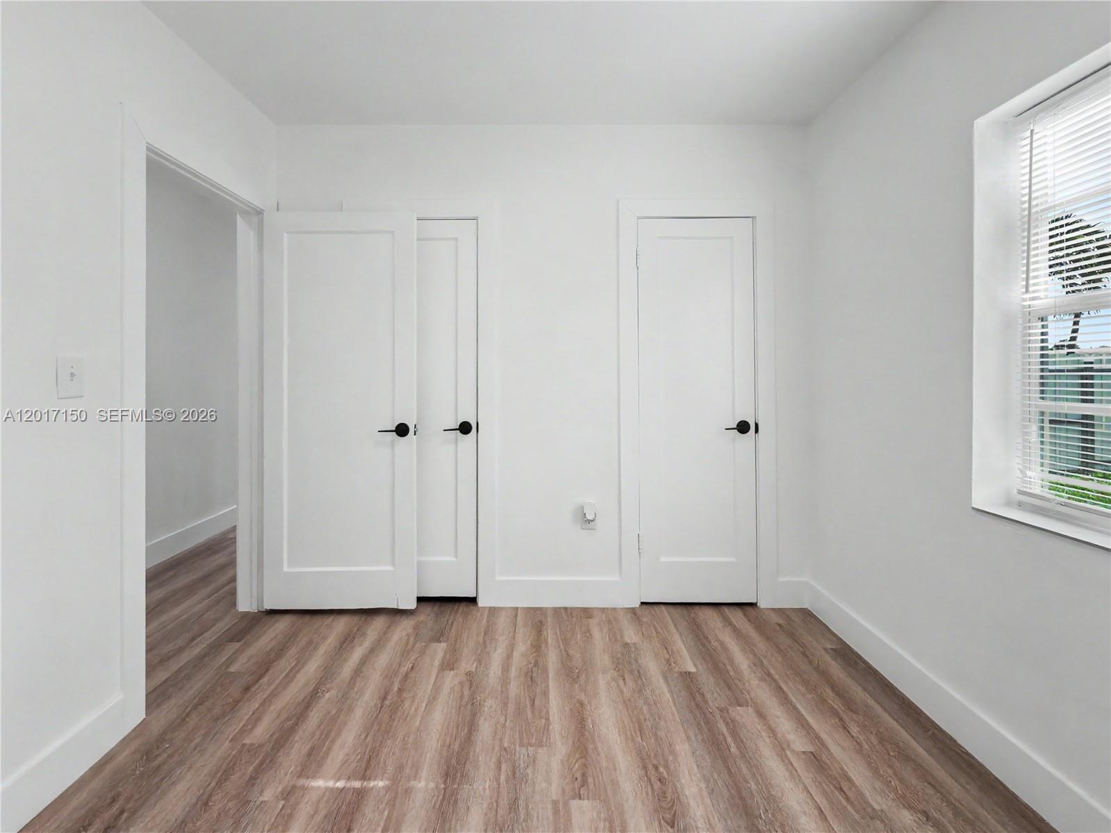 Ver detalles 580 3 / 1 960 sq. ft. $ 2026-05-14 0 foto