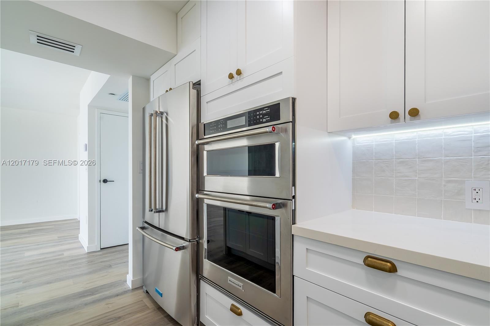 Photo of 3675 Country Club Dr #1906, Aventura, Florida, 33180 -