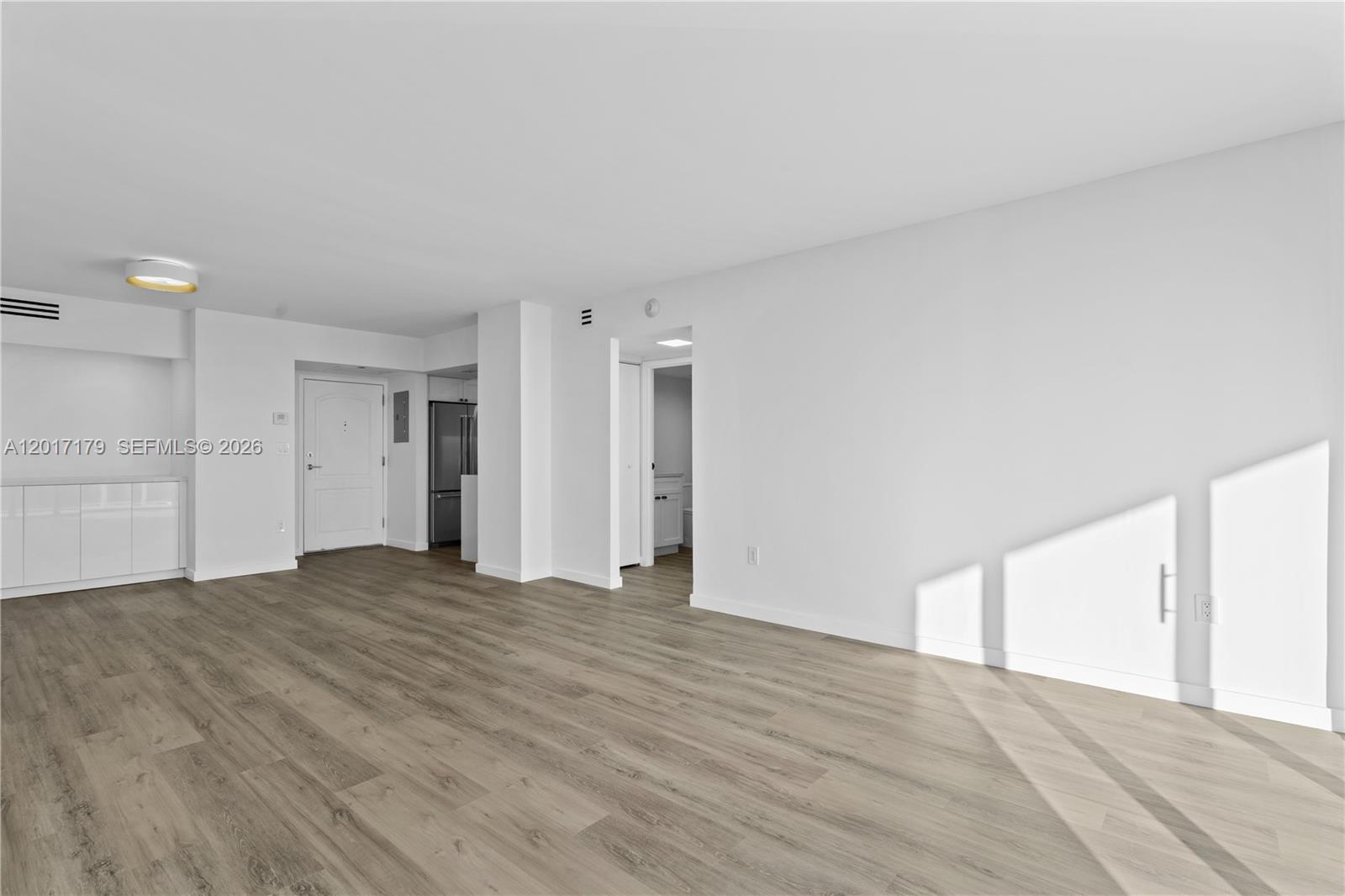 Photo of 3675 Country Club Dr #1906, Aventura, Florida, 33180 -