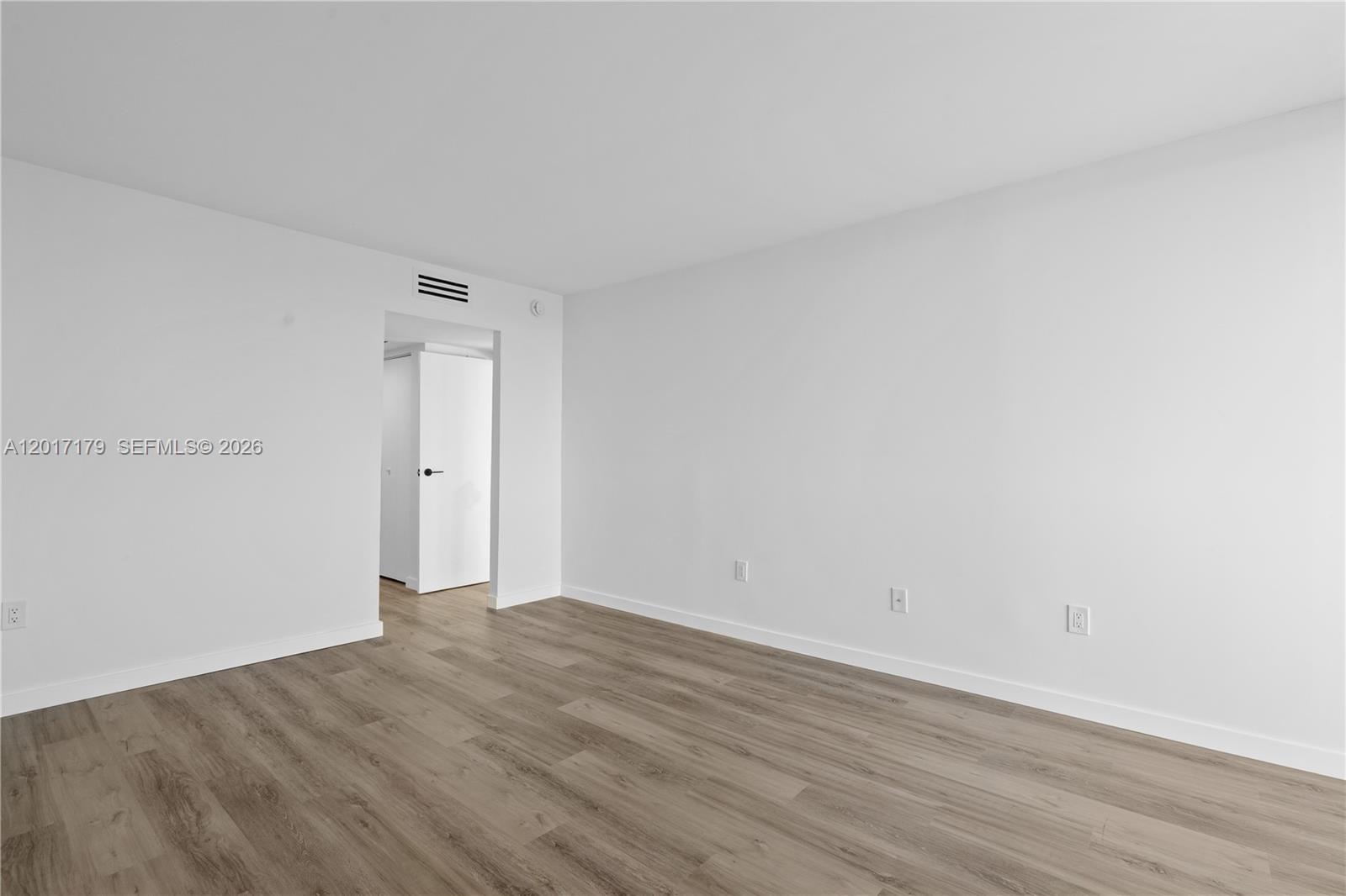 Photo of 3675 Country Club Dr #1906, Aventura, Florida, 33180 -