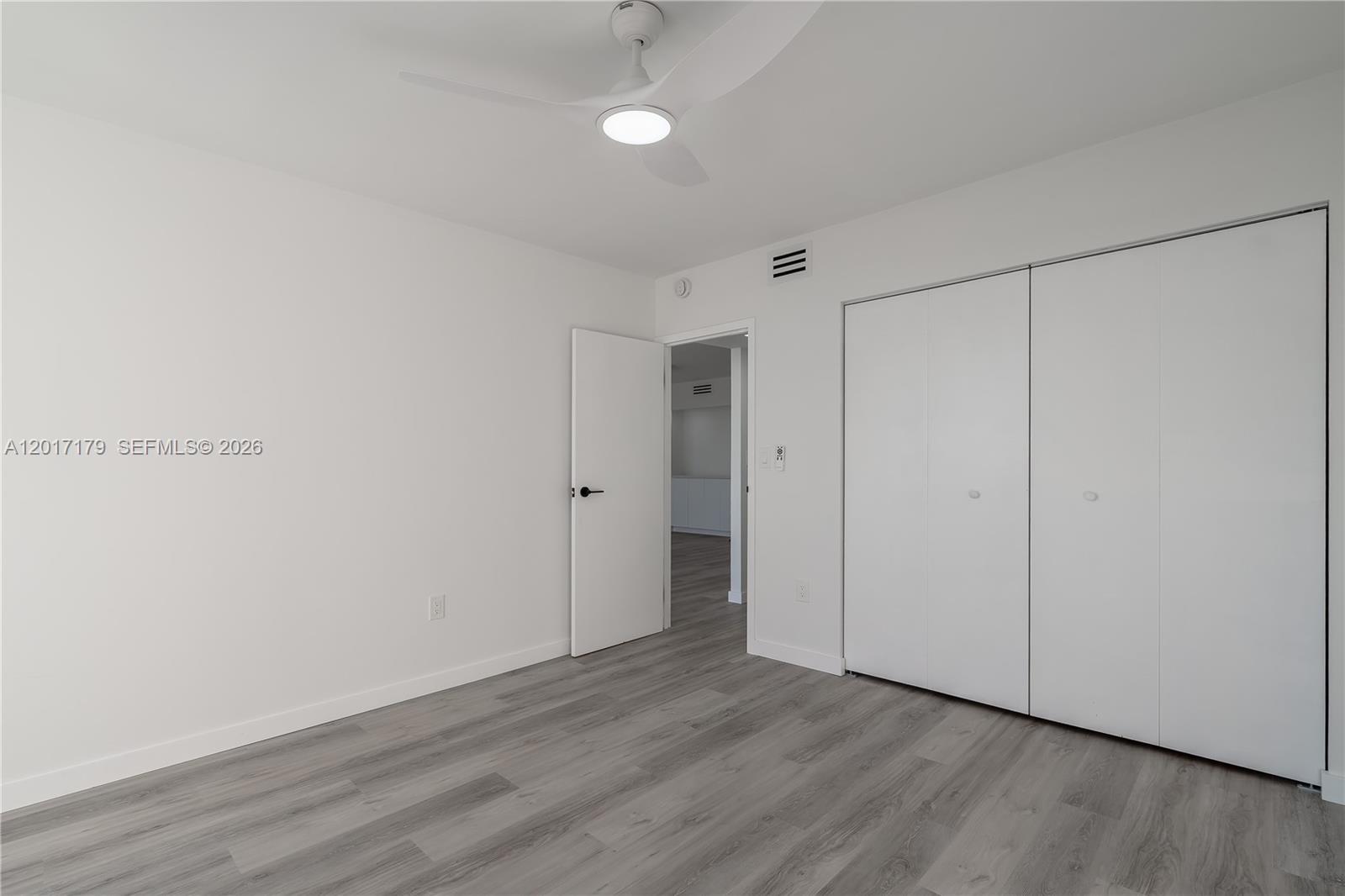 Photo of 3675 Country Club Dr #1906, Aventura, Florida, 33180 -