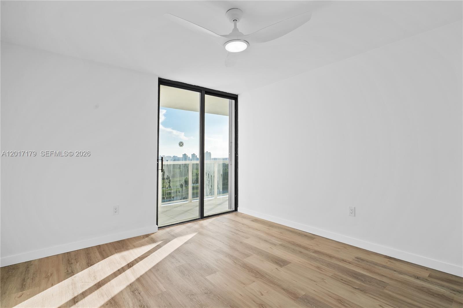 Photo of 3675 Country Club Dr #1906, Aventura, Florida, 33180 -