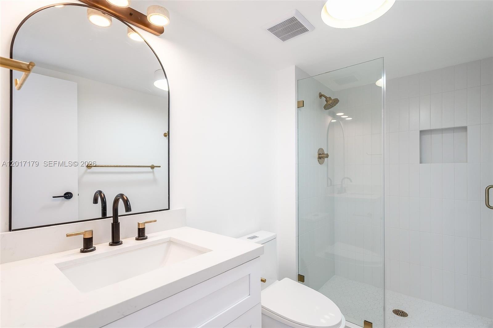 Photo of 3675 Country Club Dr #1906, Aventura, Florida, 33180 -
