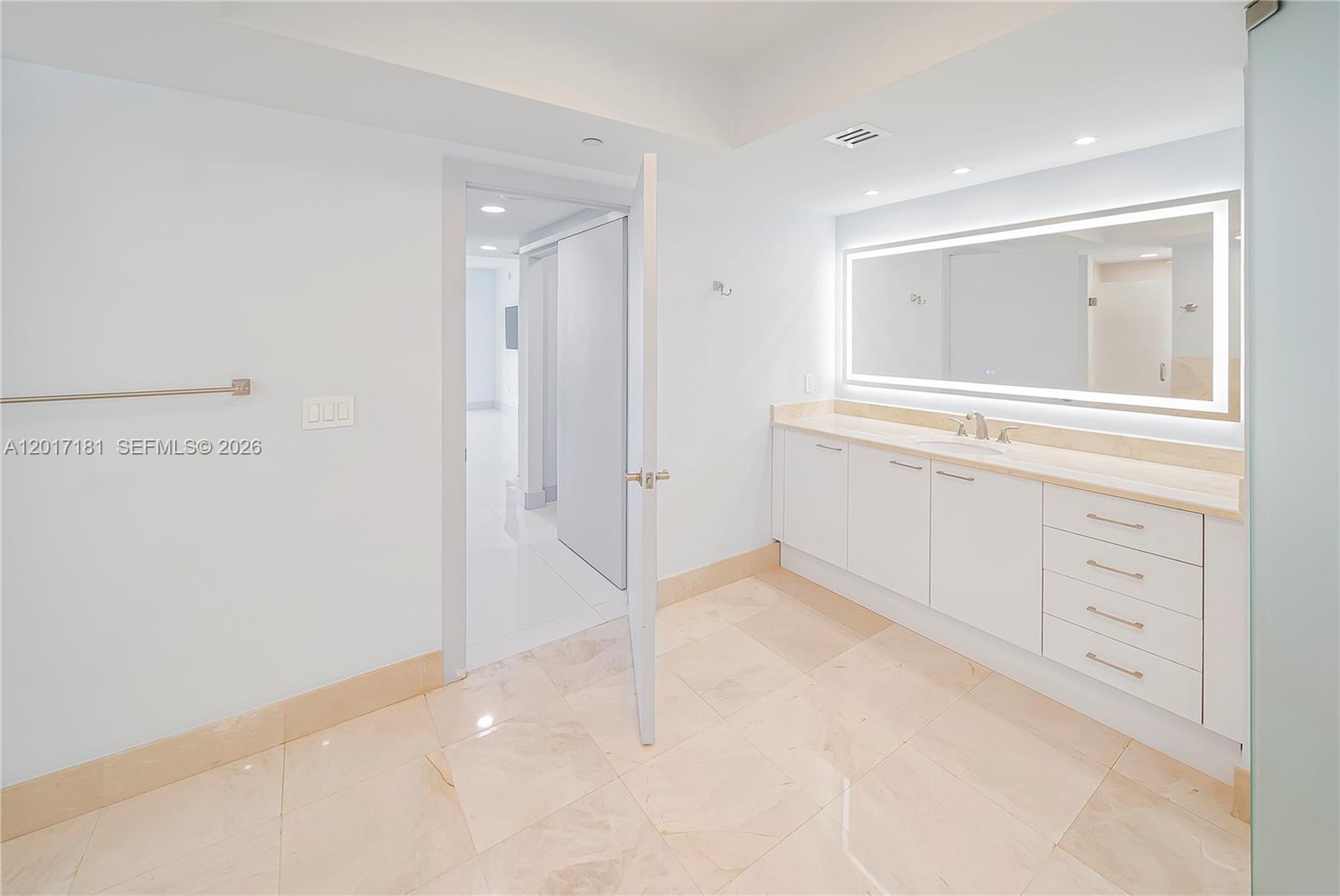 Photo of 3301 183rd St #1209, Aventura, Florida, 33160 -