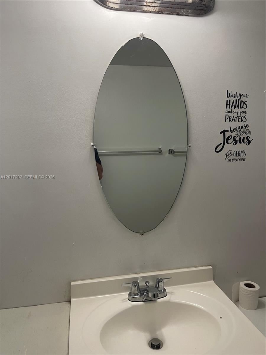 313-1 2 / 2 1315 sq. ft. $ 2026-05-12 0 Photo