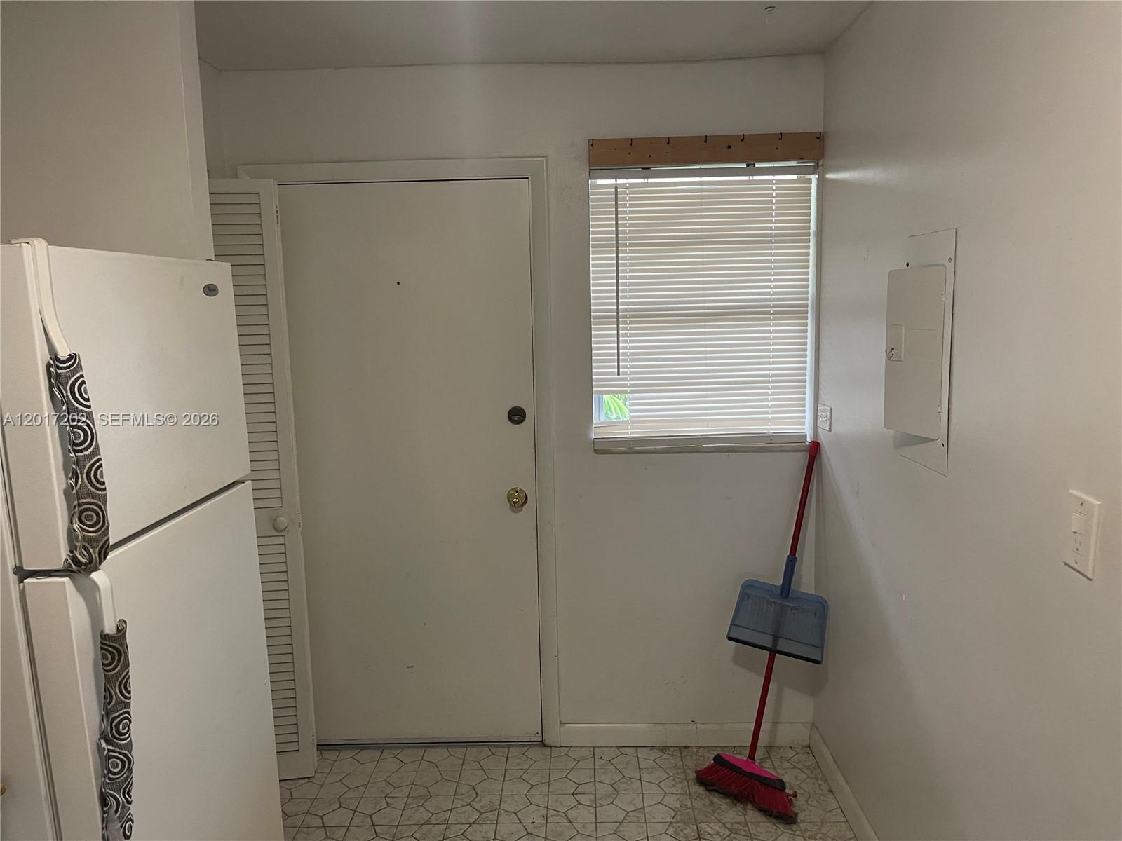 313-1 2 / 2 1315 sq. ft. $ 2026-05-12 0 Photo