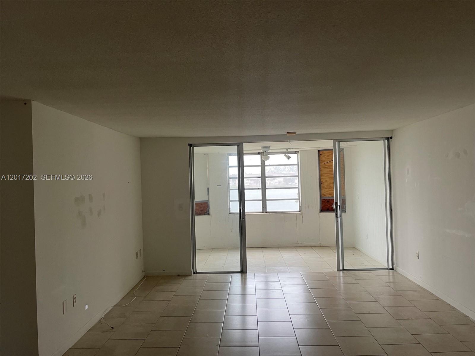 313-1 2 / 2 1315 sq. ft. $ 2026-05-12 0 Photo