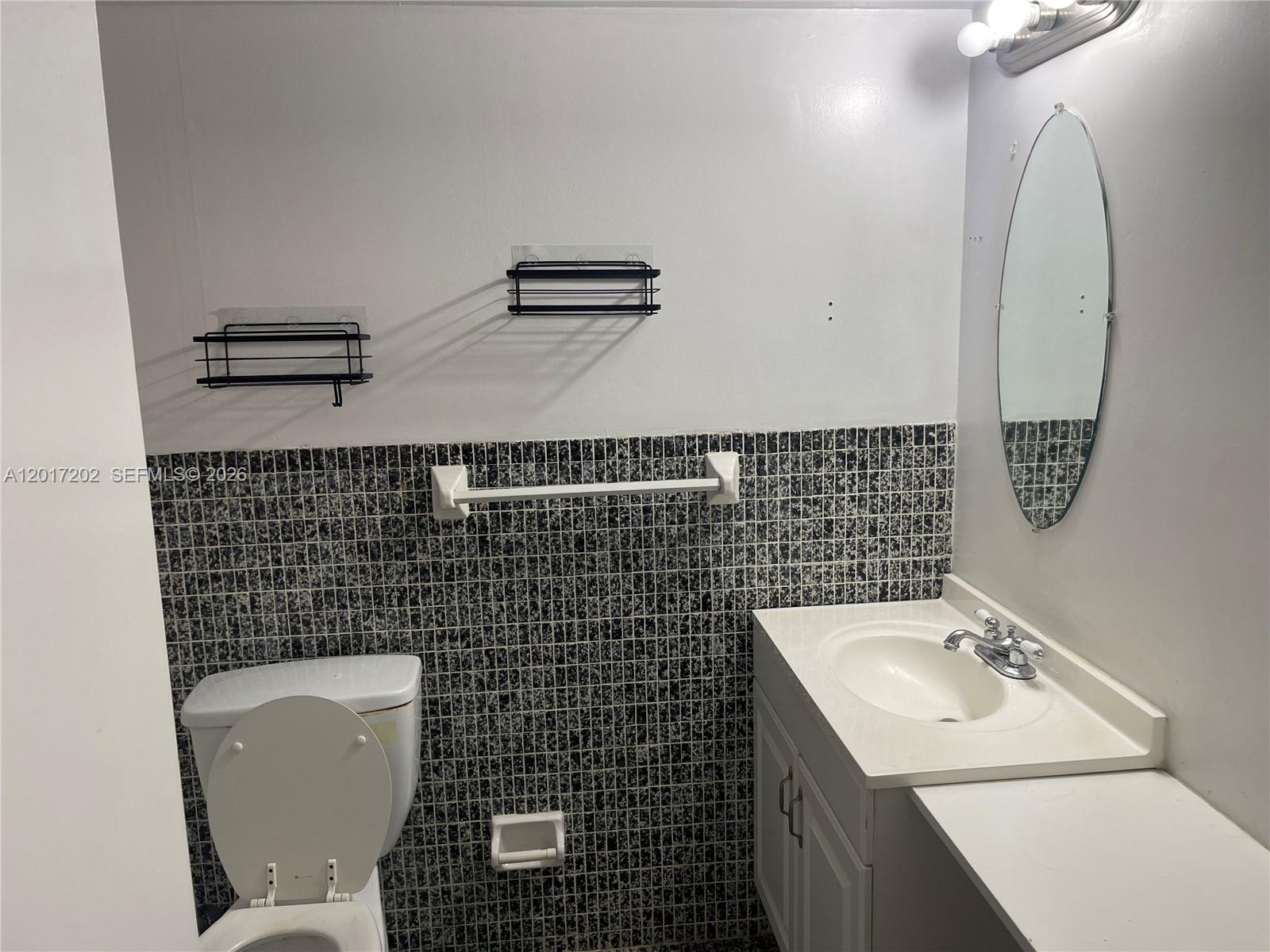 313-1 2 / 2 1315 sq. ft. $ 2026-05-12 0 Photo