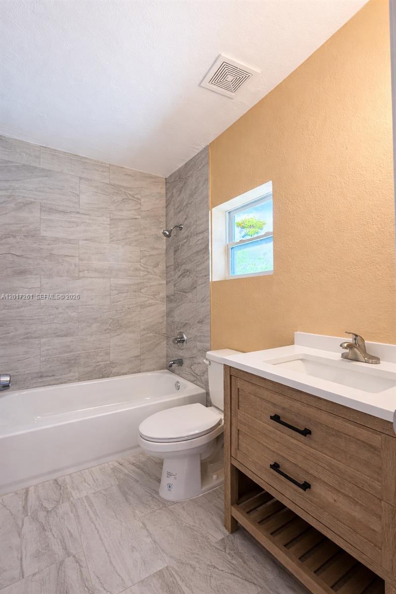   /   sq. ft. $ 2026-05-12 0 Photo