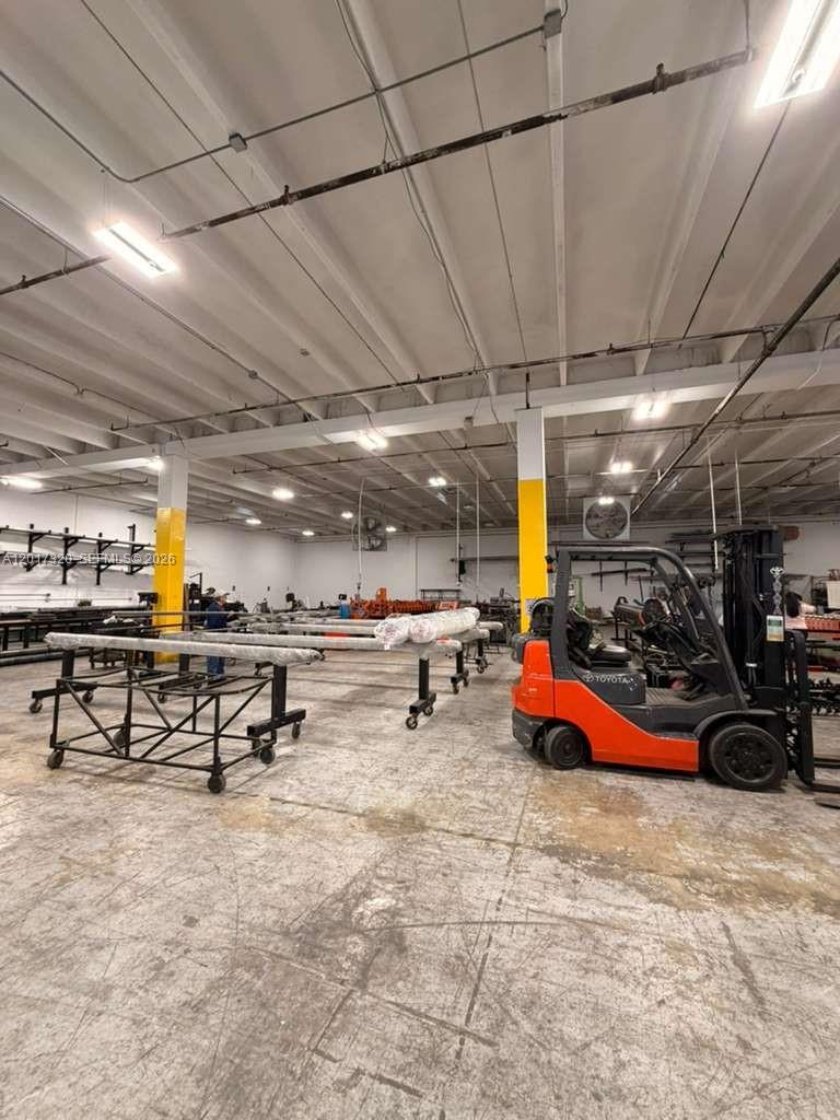 See details / sq. ft. $ 2026-05-12 0 Photo