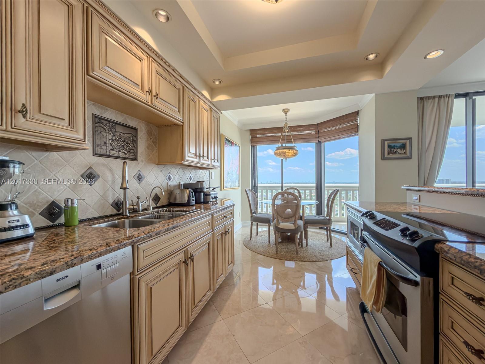 2503 2 / 2 1560 sq. ft. $ 2026-05-12 0 foto