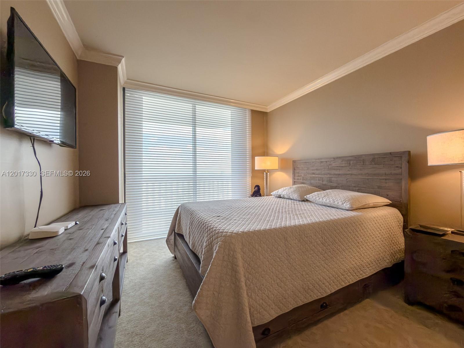 2503 2 / 2 1560 sq. ft. $ 2026-05-12 0 foto