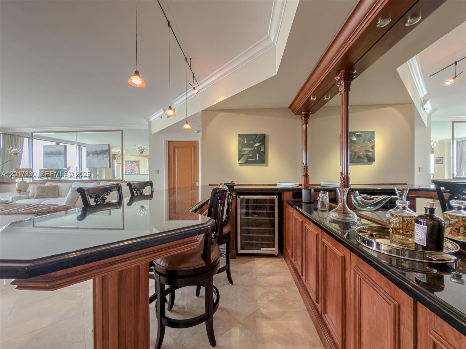 2503 2 / 2 1560 sq. ft. $ 2026-05-12 0 foto