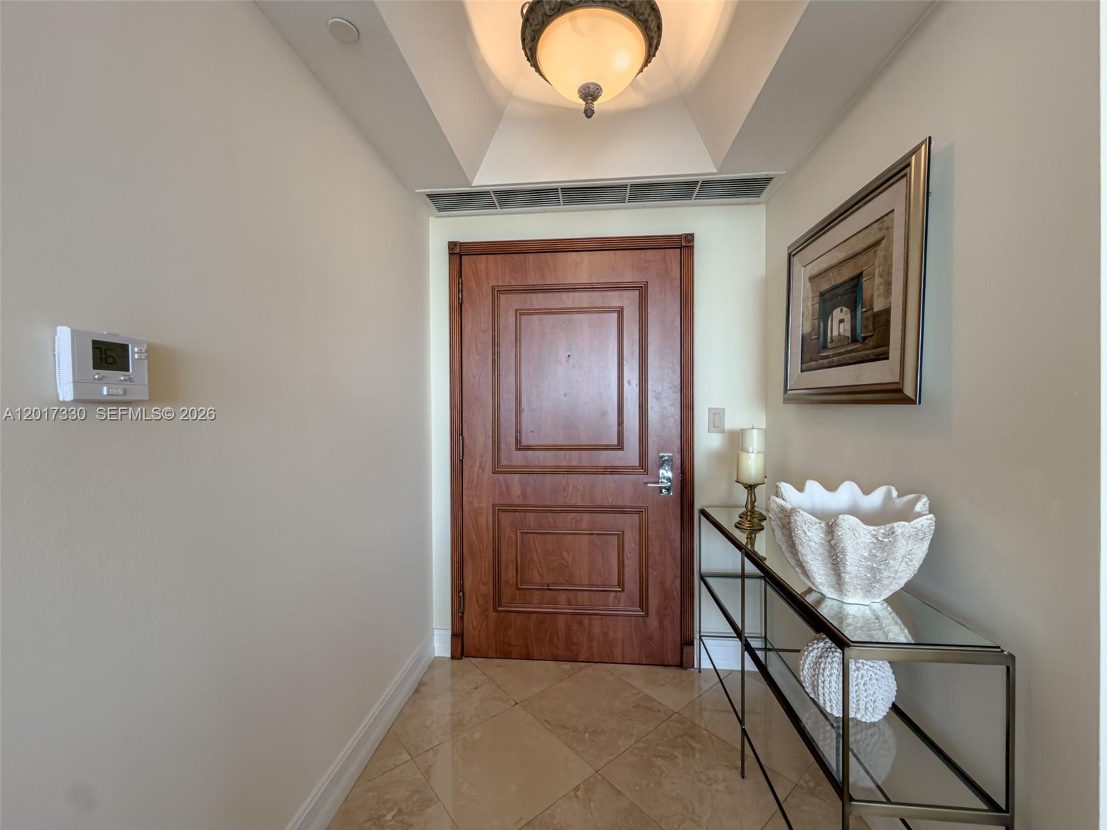 2503 2 / 2 1560 sq. ft. $ 2026-05-12 0 foto