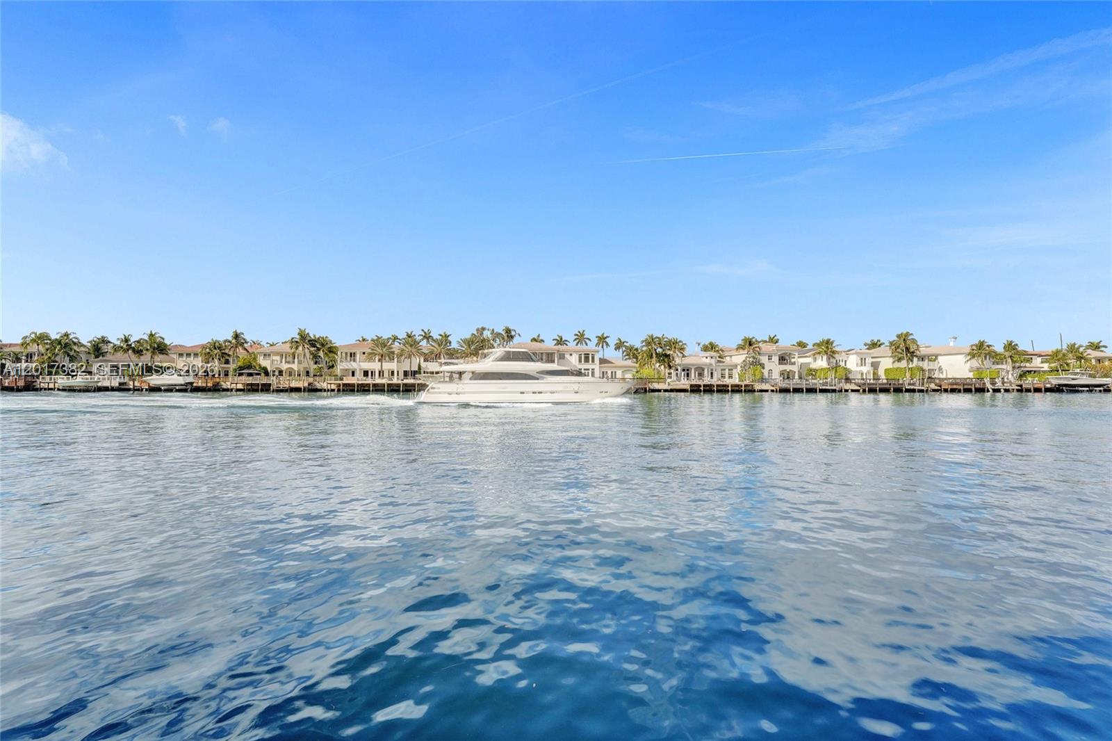 Photo of 1600 Ocean Dr  #16B, Hollywood, Florida, 33019 - 